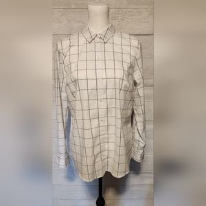 Apt. 9 Button Down Blouse Size Medium